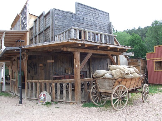 img00017.jpg
